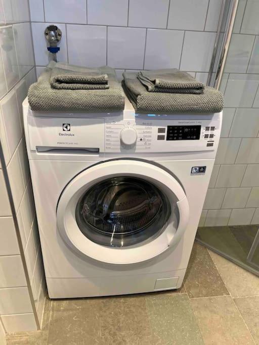Gribbylund Mini Houseヴィラ エクステリア 写真